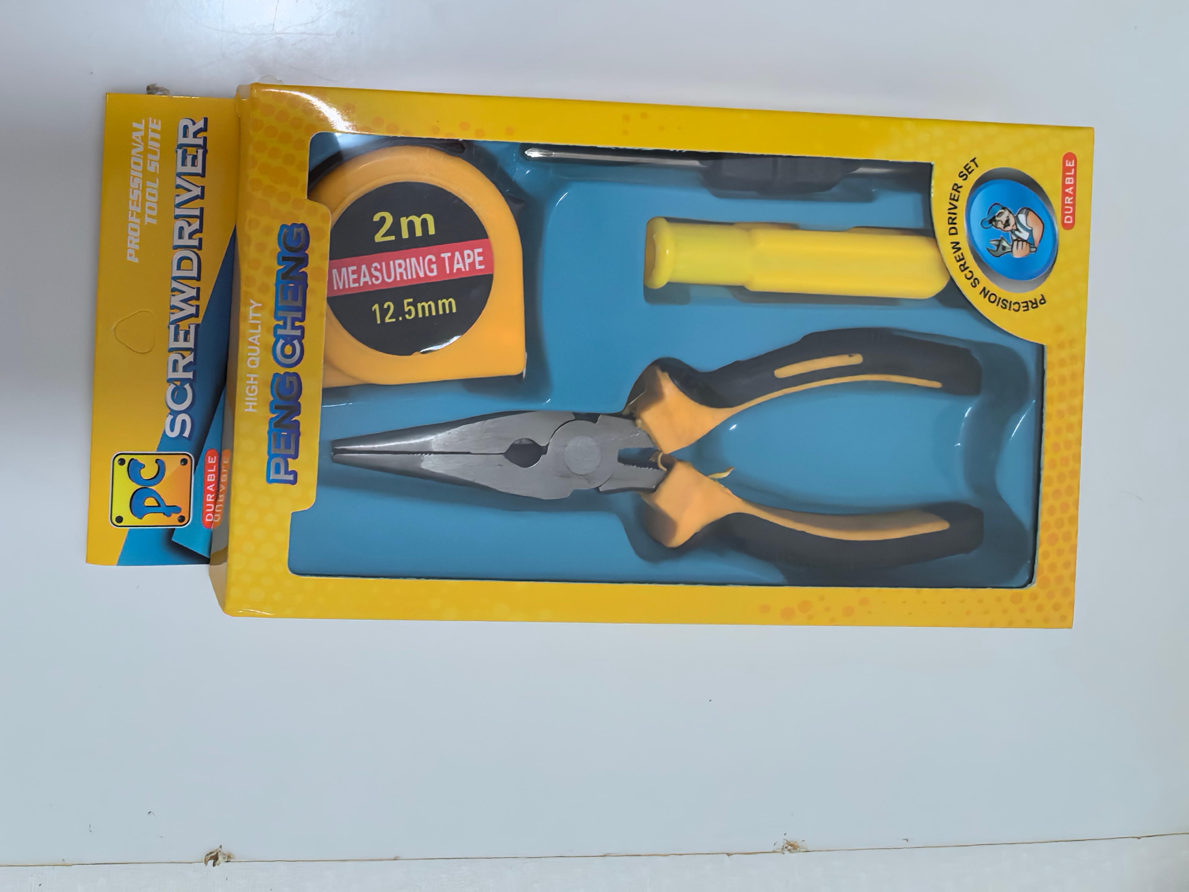 SET DE HERRAMIENTAS (PINZA FINA+CINTA METRICA + DESTORNILLADOR)   M/SM