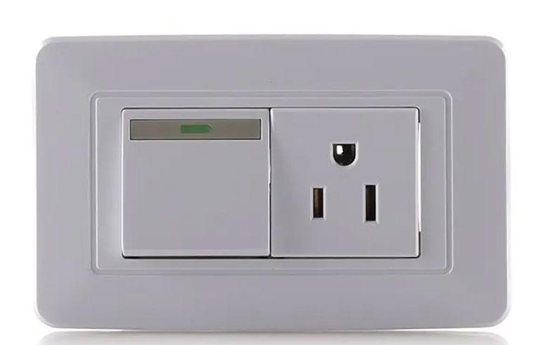 INTERRUPTOR CON TOMA